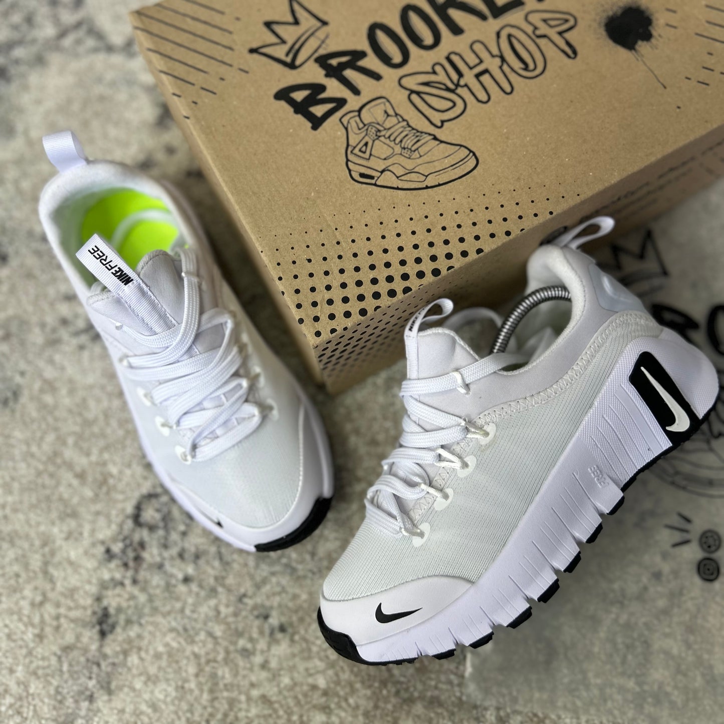 NIKE FREE METCON 6 - BLANCO