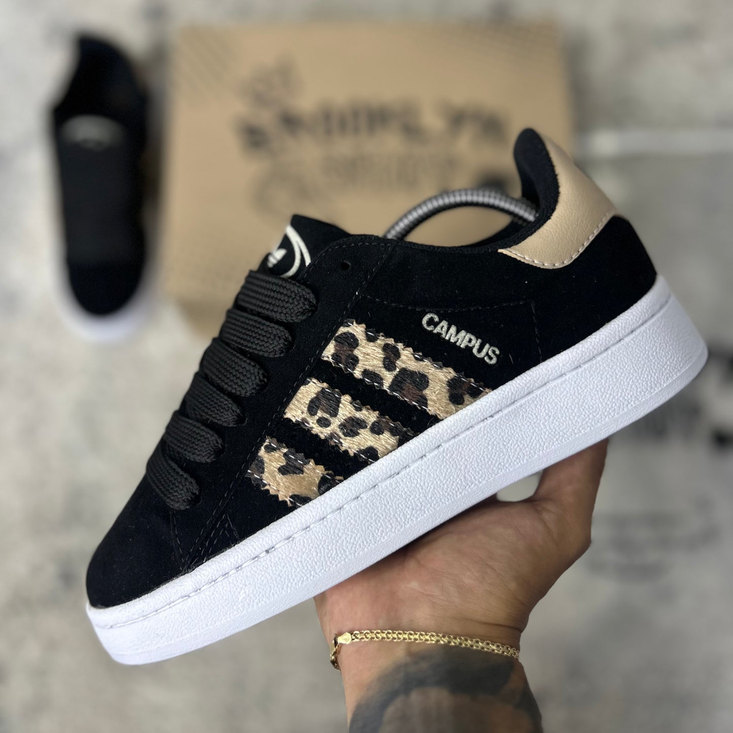 ADIDAS CAMPUS