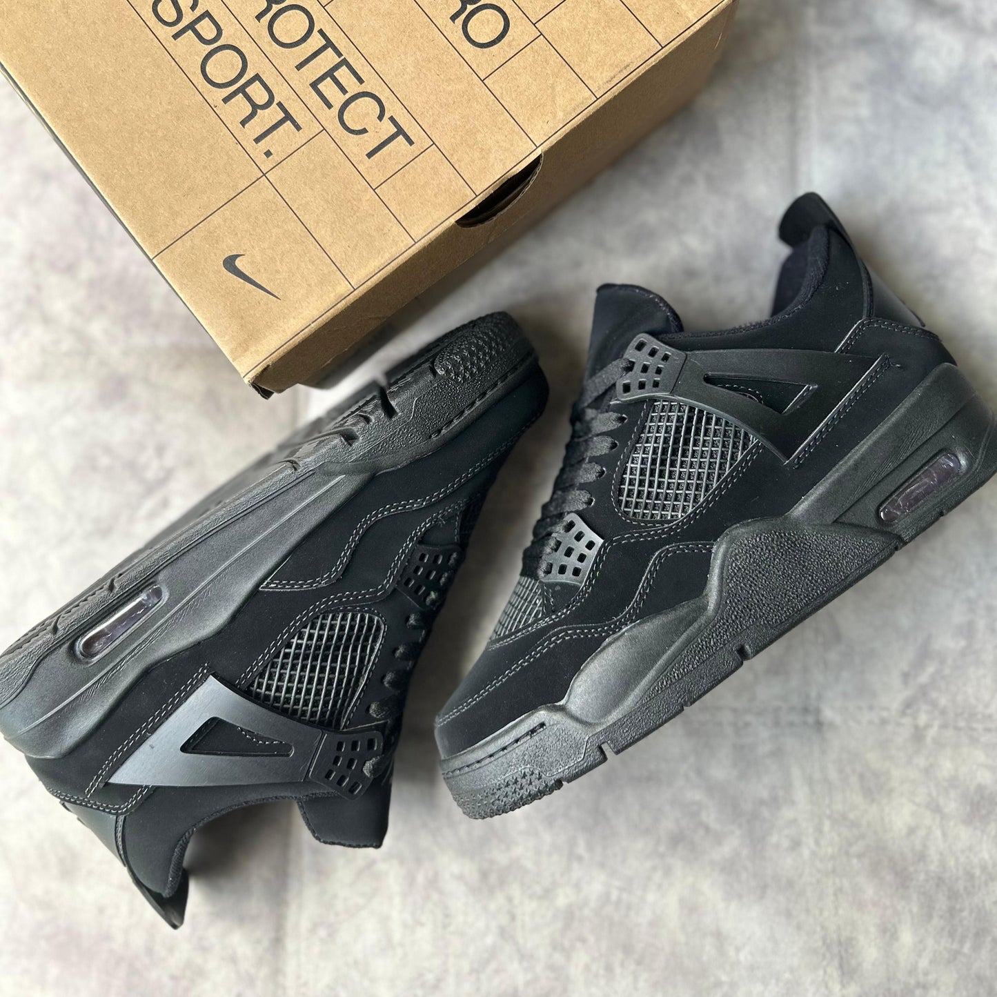 RETRO 4 - TODA NEGRA