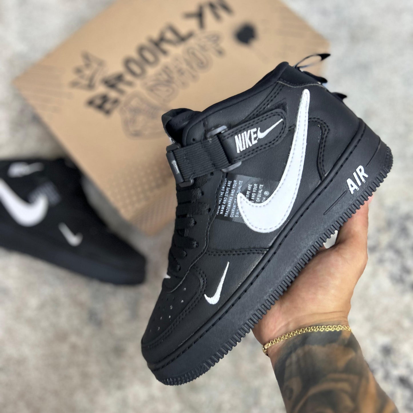 BOTA AF1 - LEGEND NEGRA