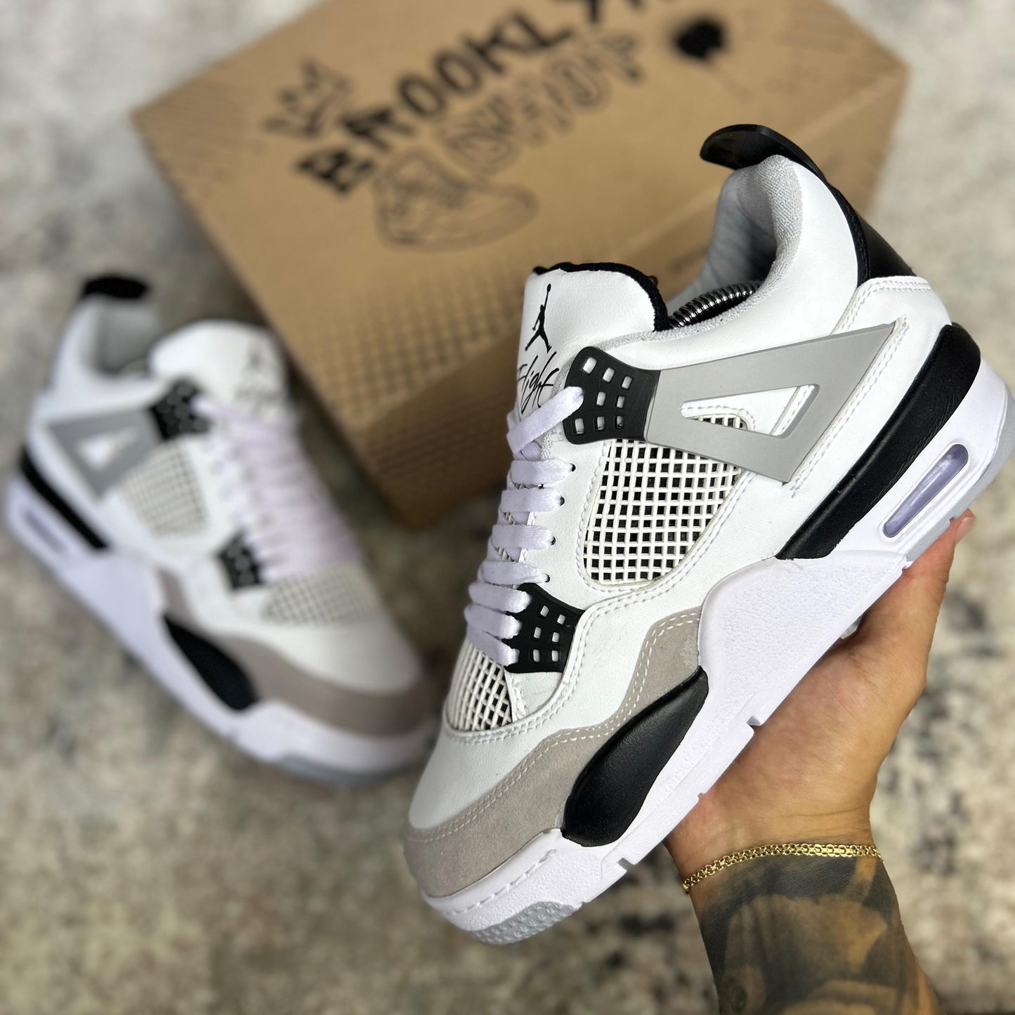 RETRO 4 - MILITARY BLACK