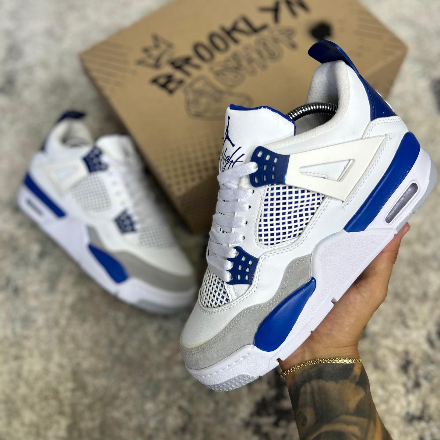 RETRO 4 - MILITARY BLUE