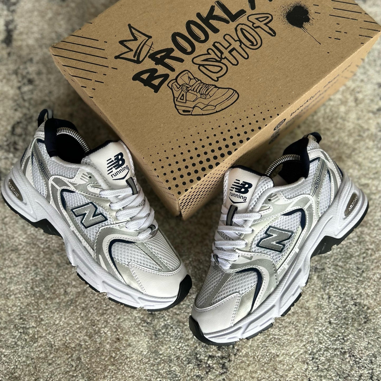 NEW BALANCE 530
