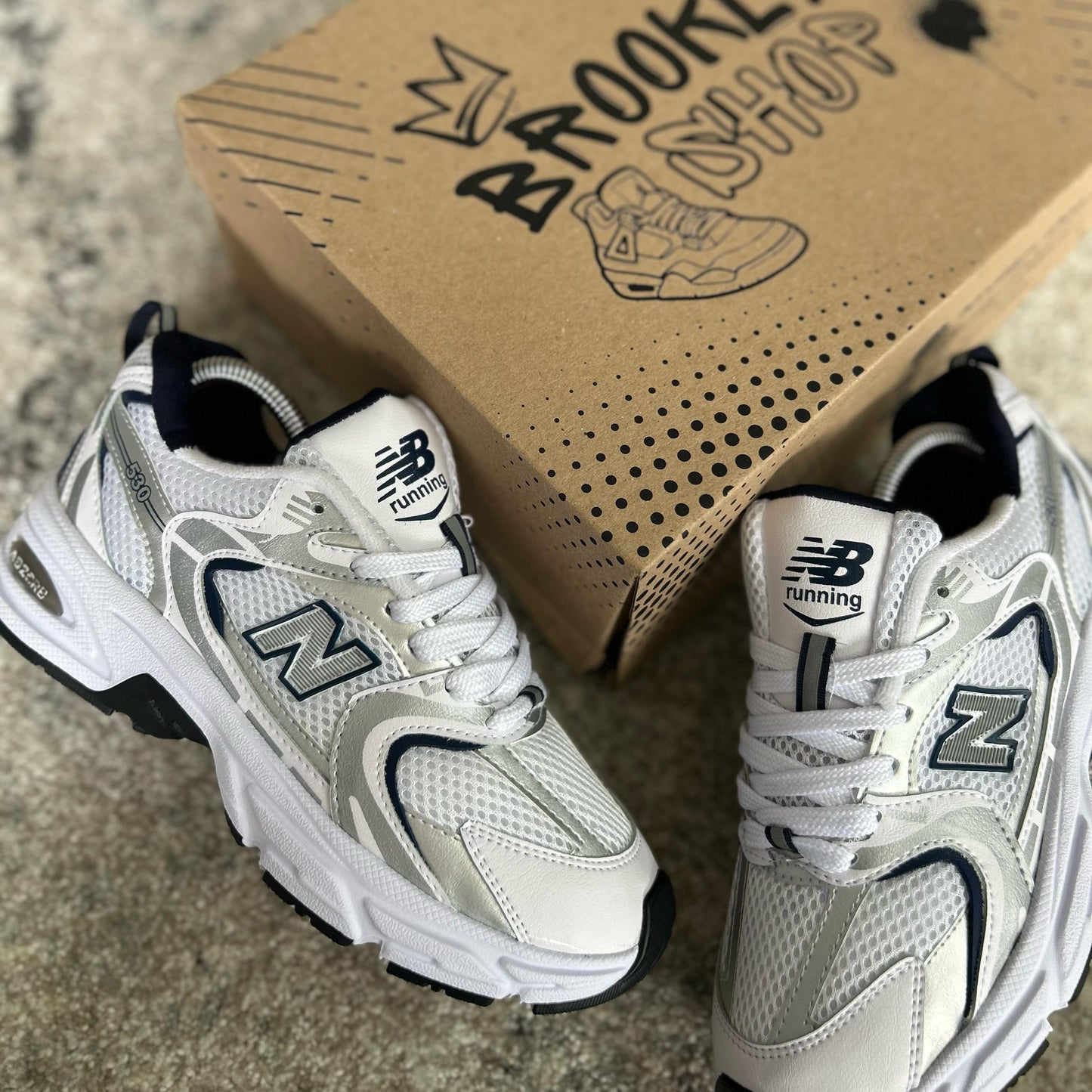NEW BALANCE 530