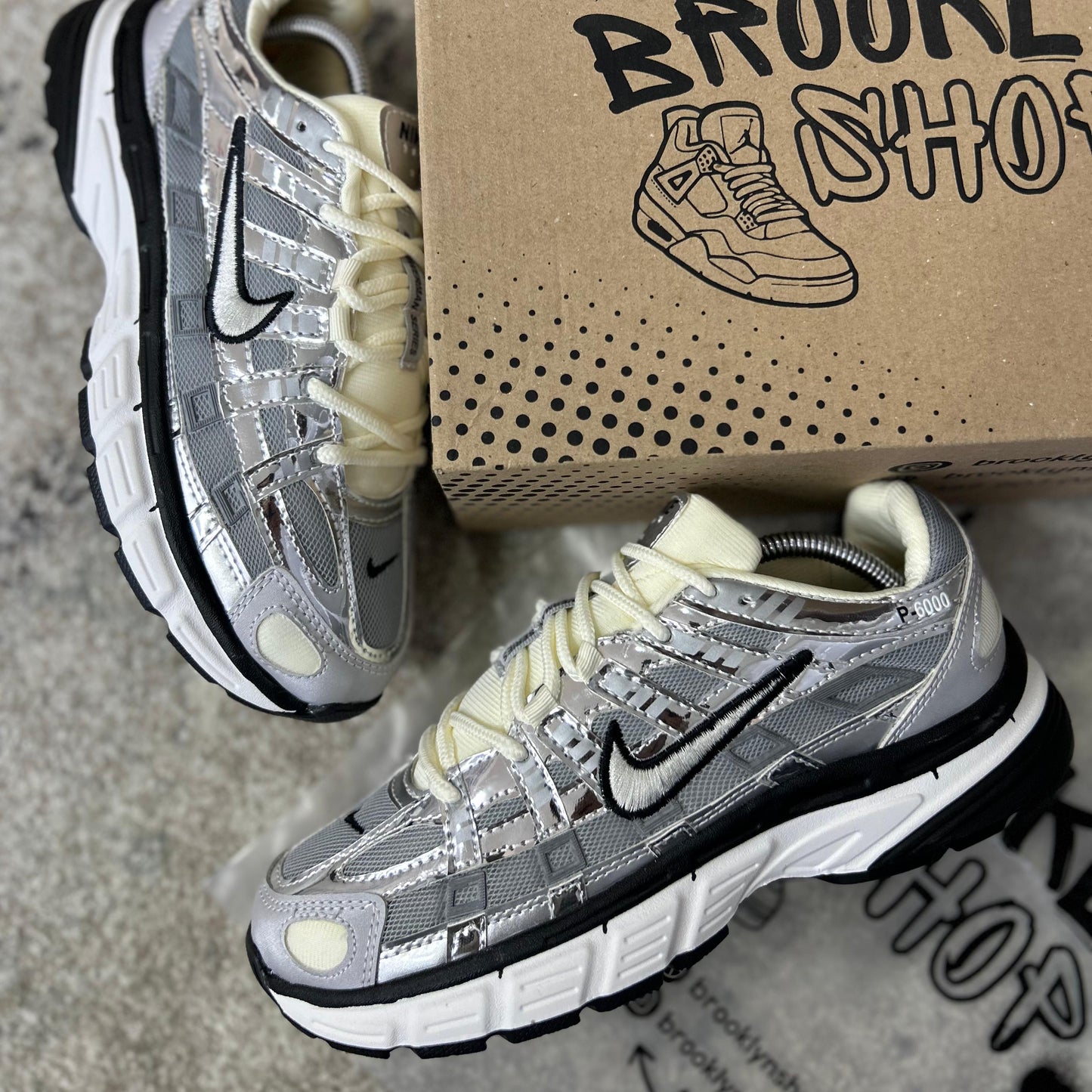 NIKE P-6000