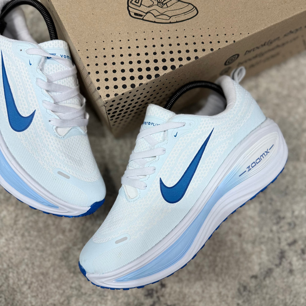 NIKE VOMERO PLUS - DAMA
