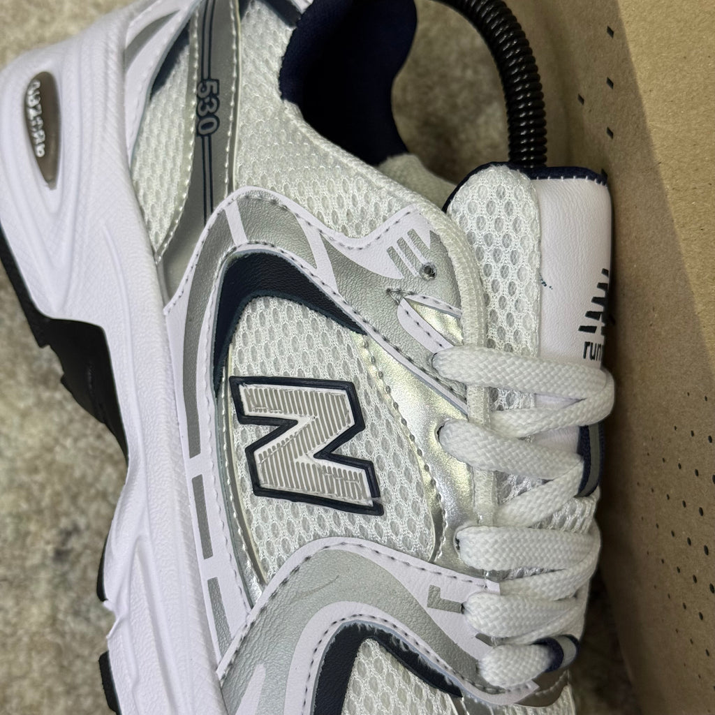 NEW BALANCE 530