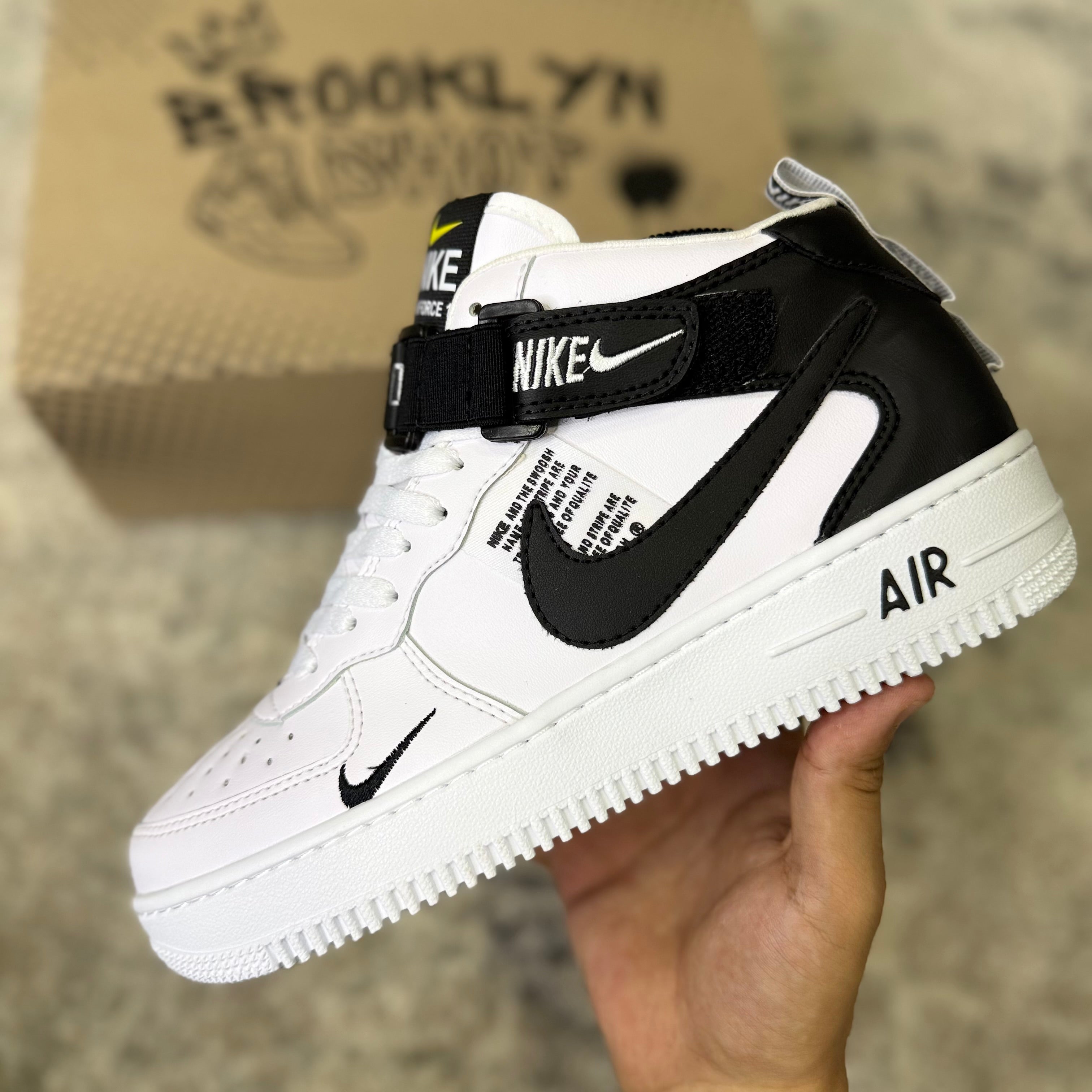 BOTA AF1 - LEGEND BLANCA