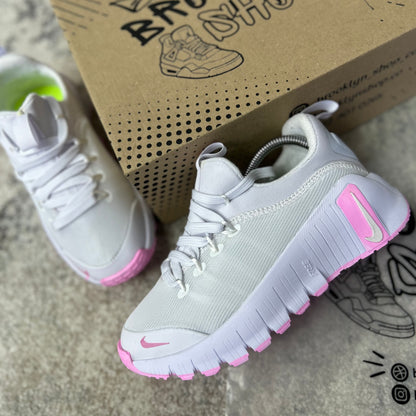 NIKE FREE METCON - 6