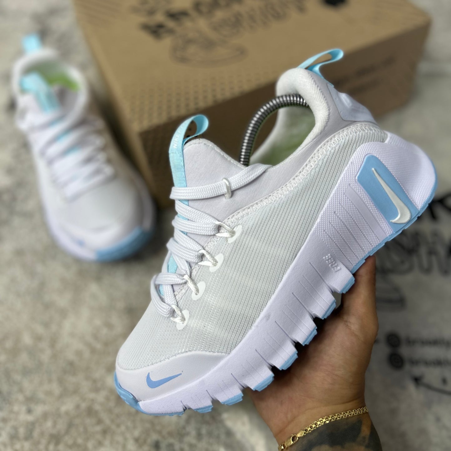 NIKE FREE METCON - 6