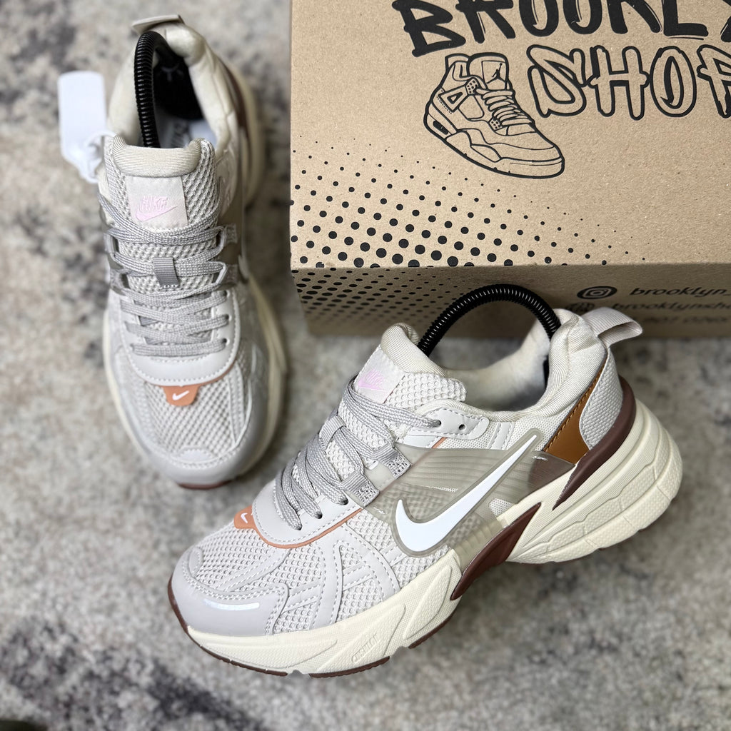 NIKE V2K RUN - BEIGE (AAA)