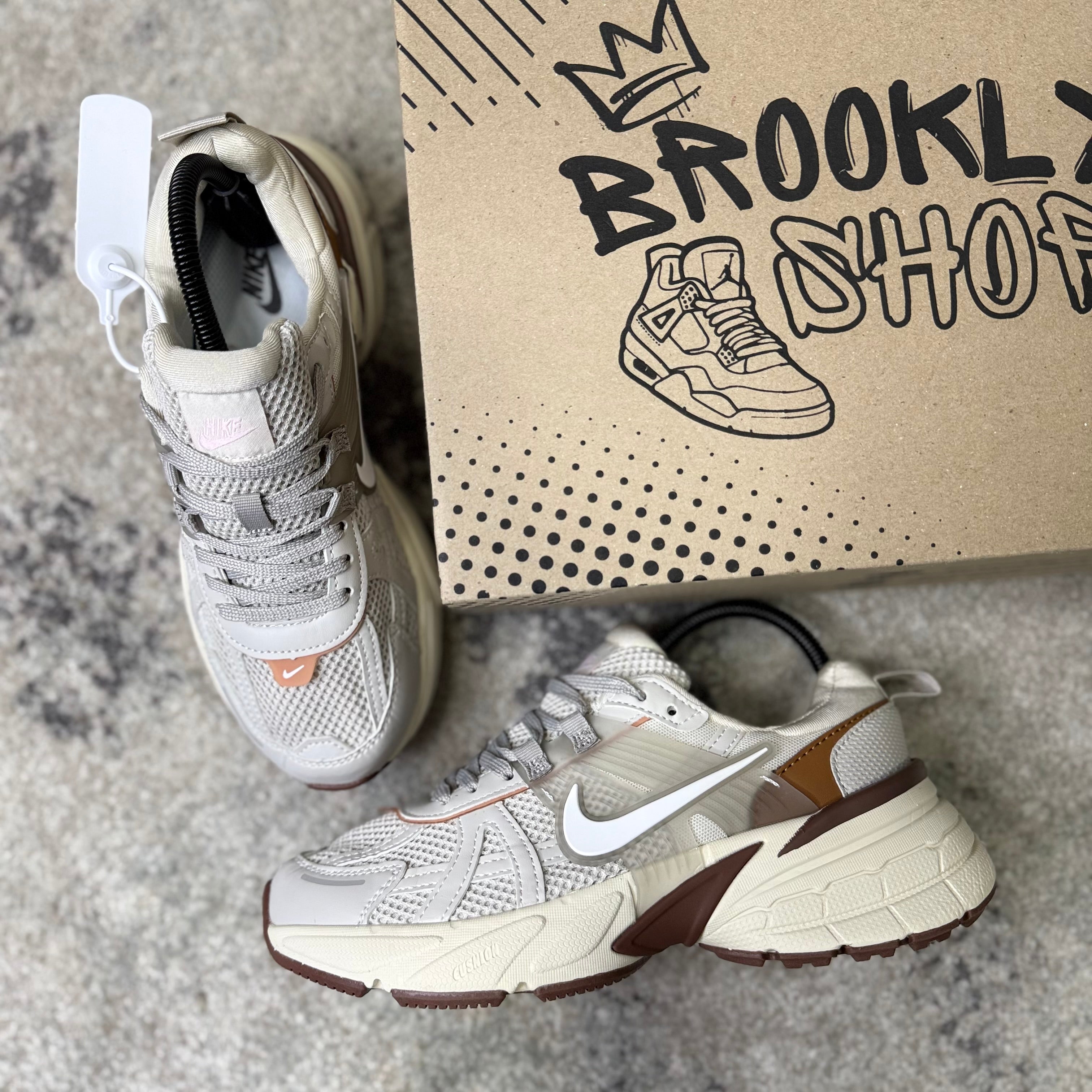 NIKE V2K RUN - BEIGE (AAA)