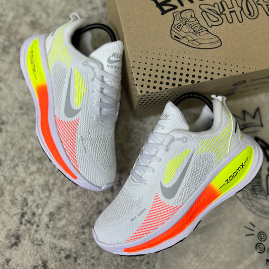 NIKE VOMERO 18 - BLANCO VERDE