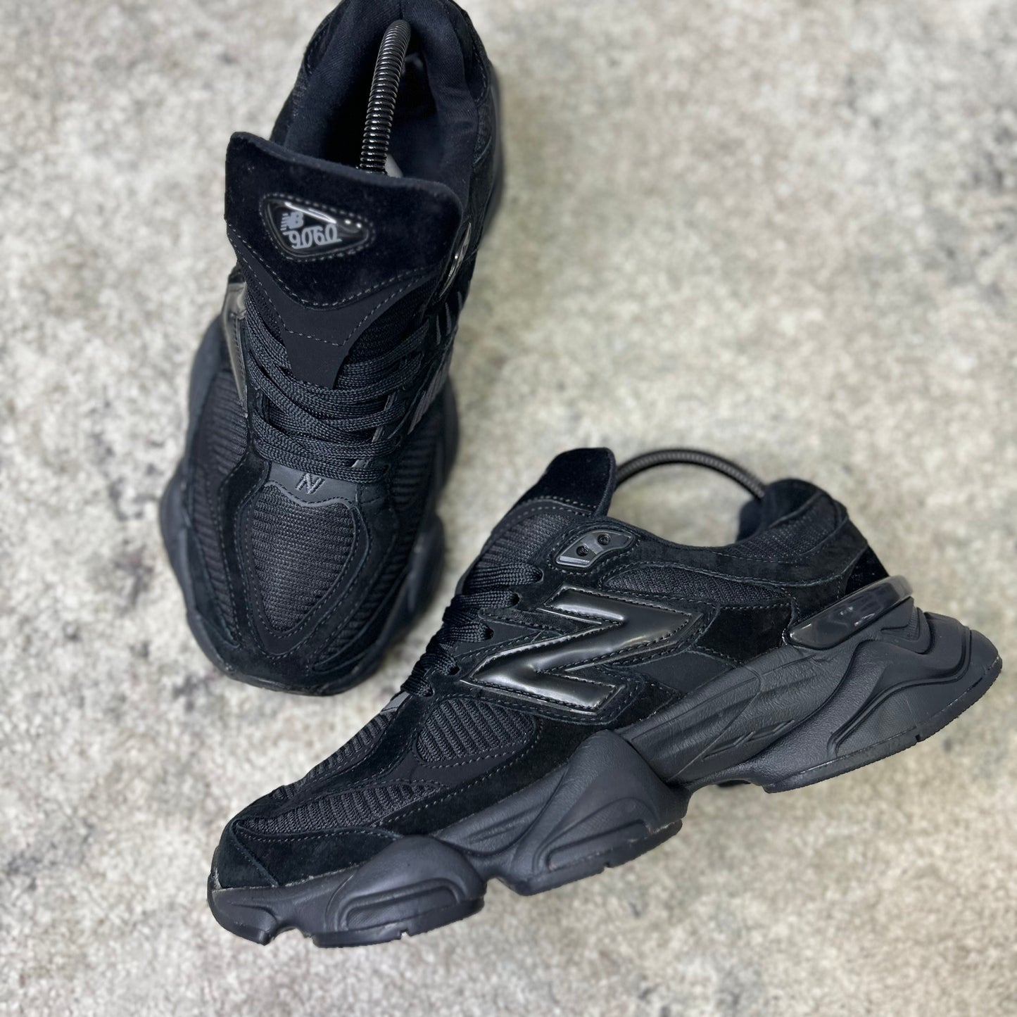 New Balance 9060 - TODO NEGRO (AAA)