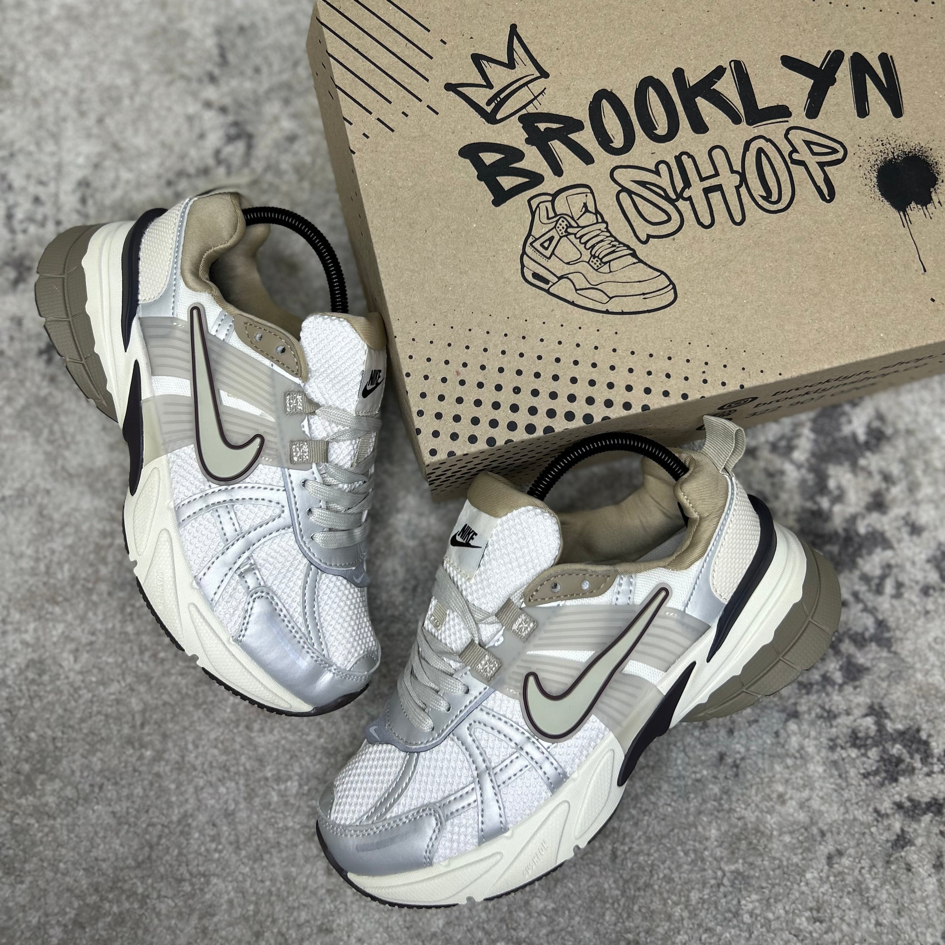 NIKE V2K RUN - PLATINO BEIGE (AAA)