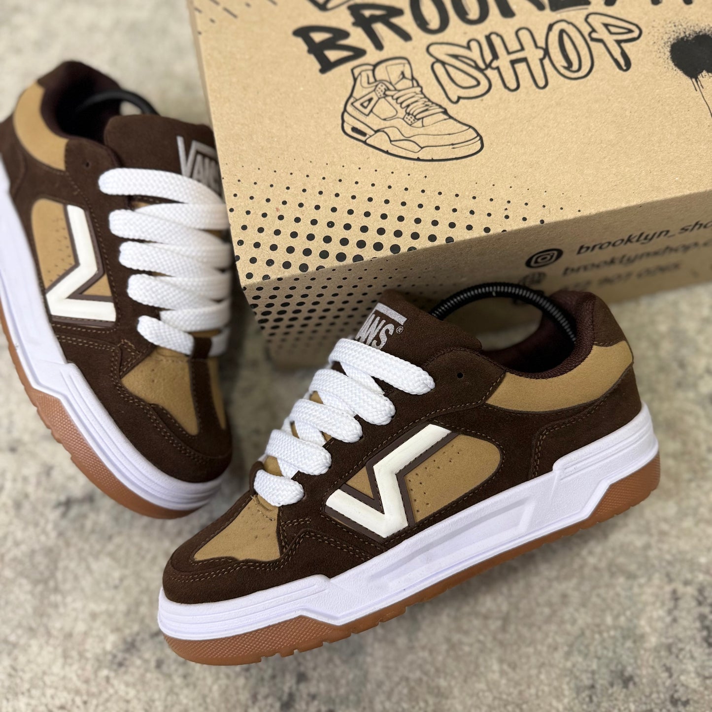 VANS UPLAND
