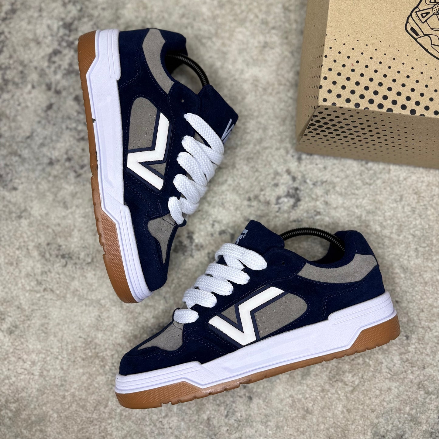 VANS UPLAND