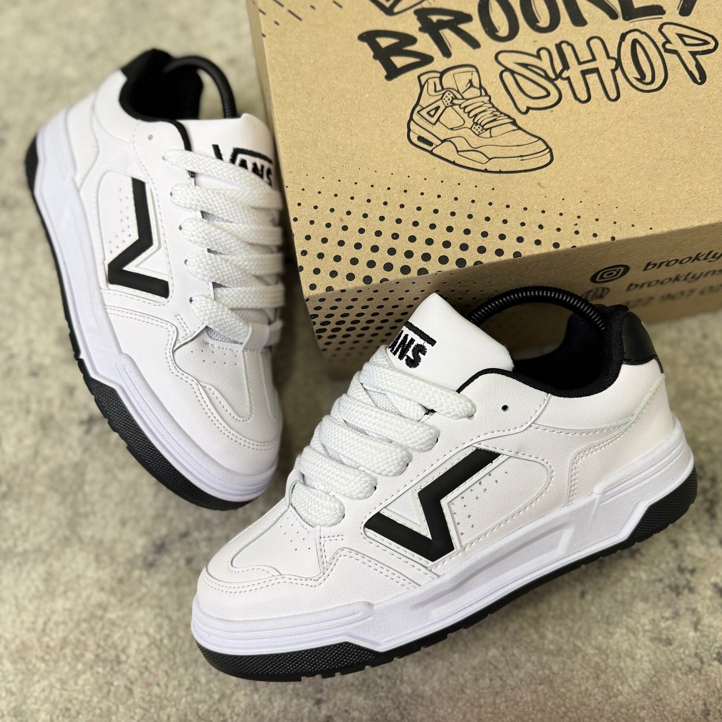 VANS UPLAND