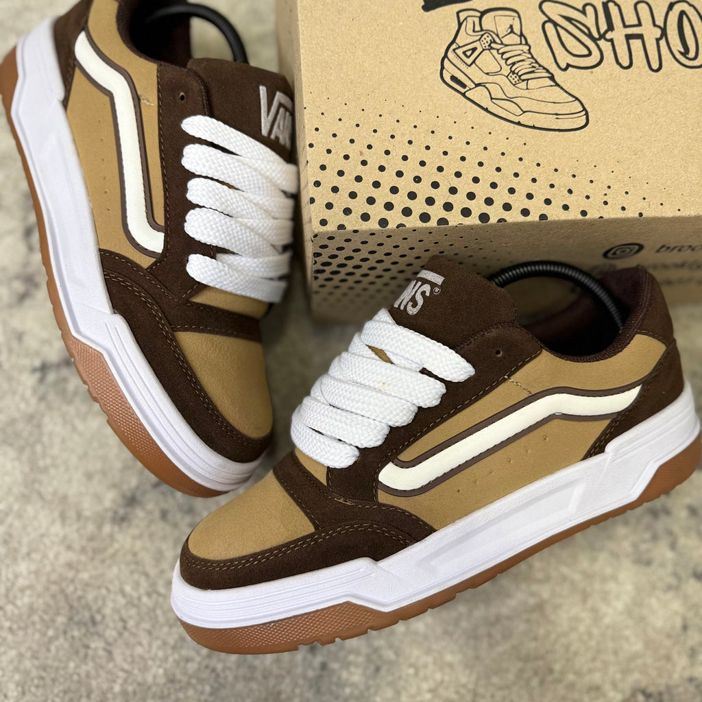 VANS HYLANE
