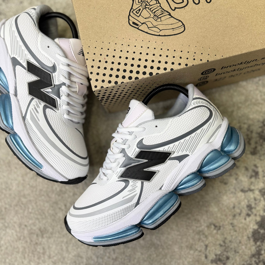 NEW BALANCE 2000