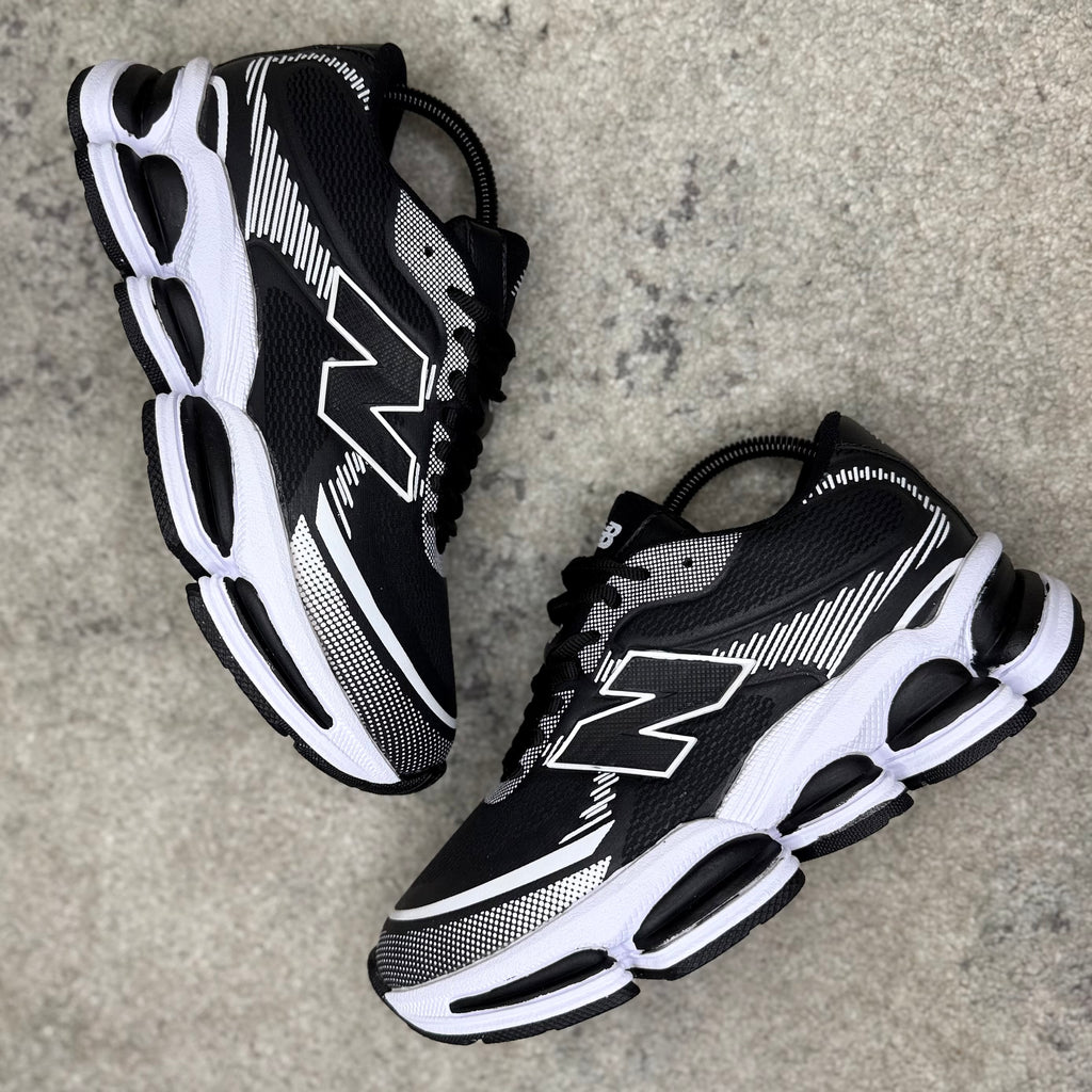 NEW BALANCE 2000