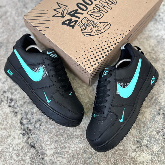AF1 LEGEND - NEGRO/ACUA