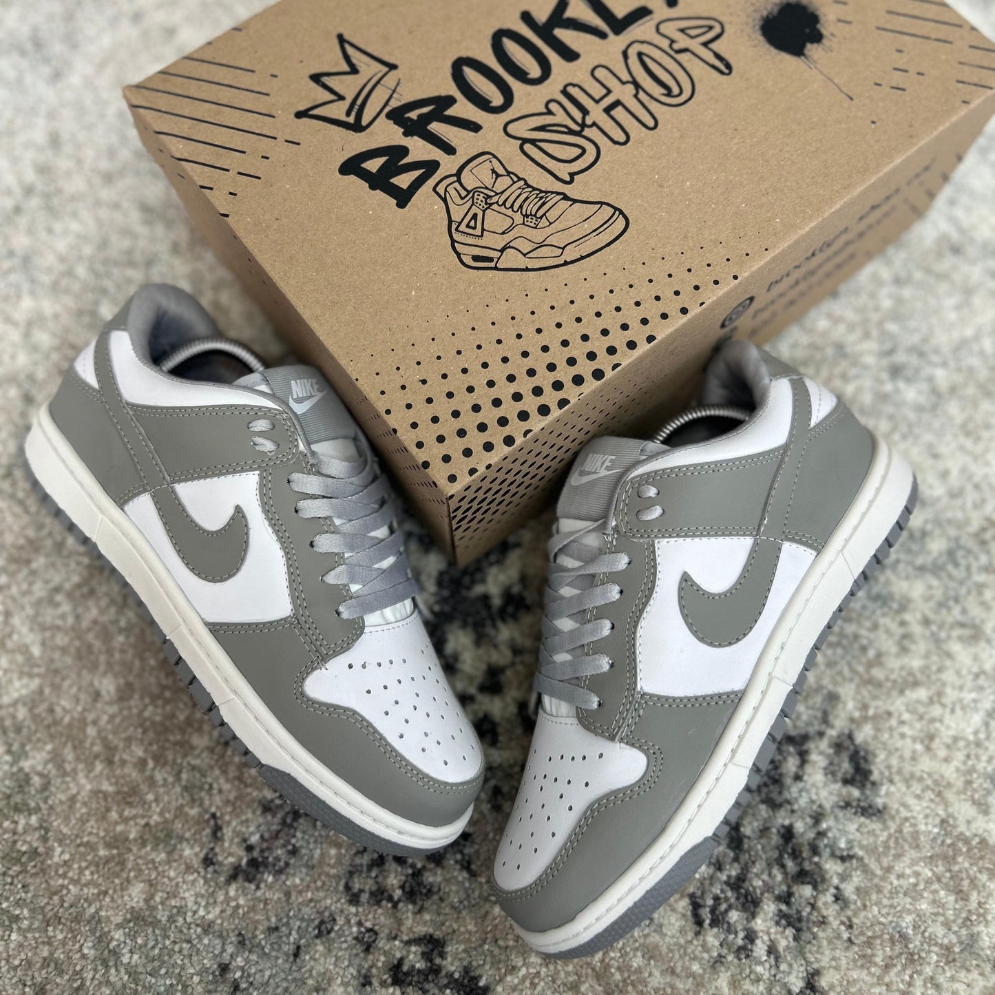 NIKE SB DUNK