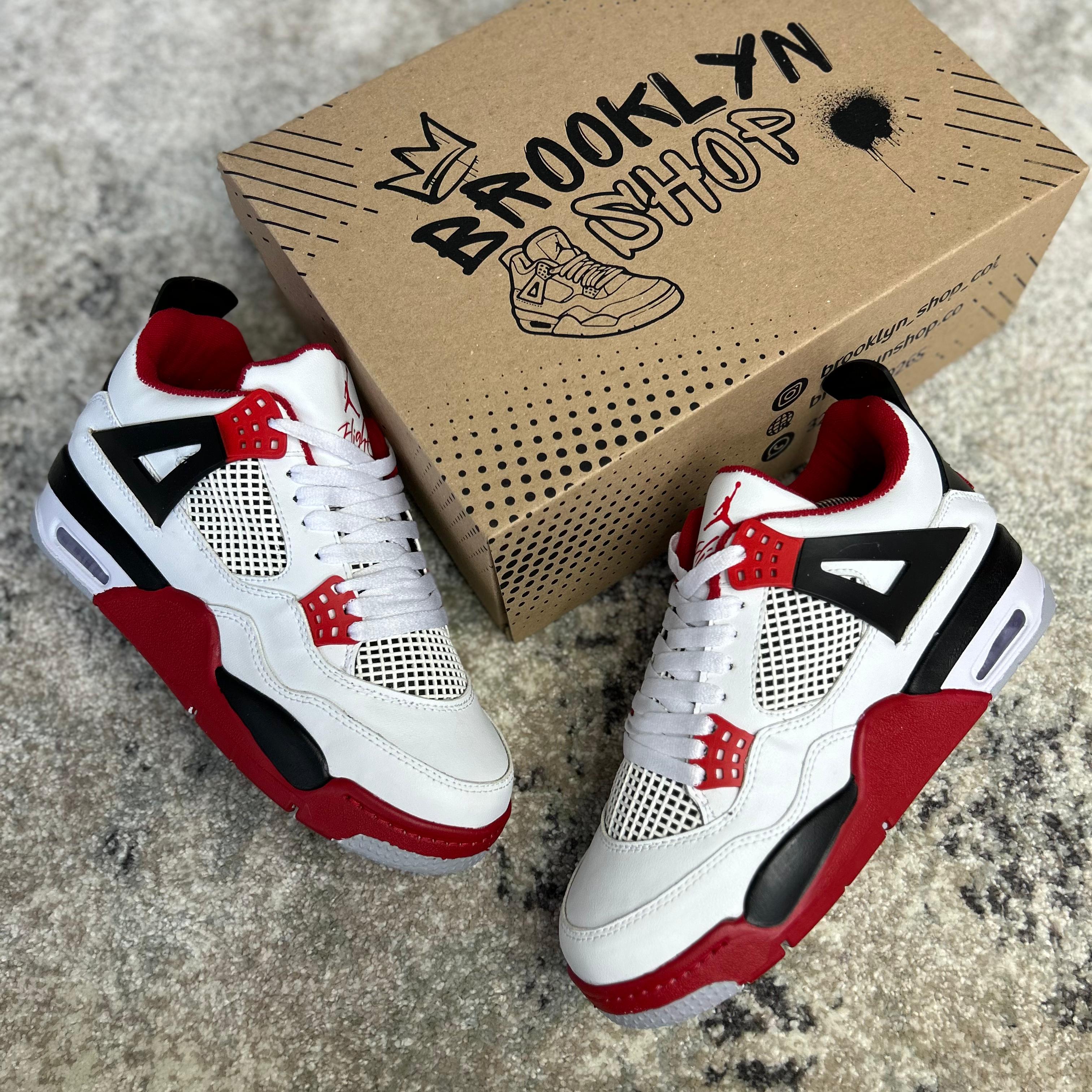 AIR JORDAN RETRO 4