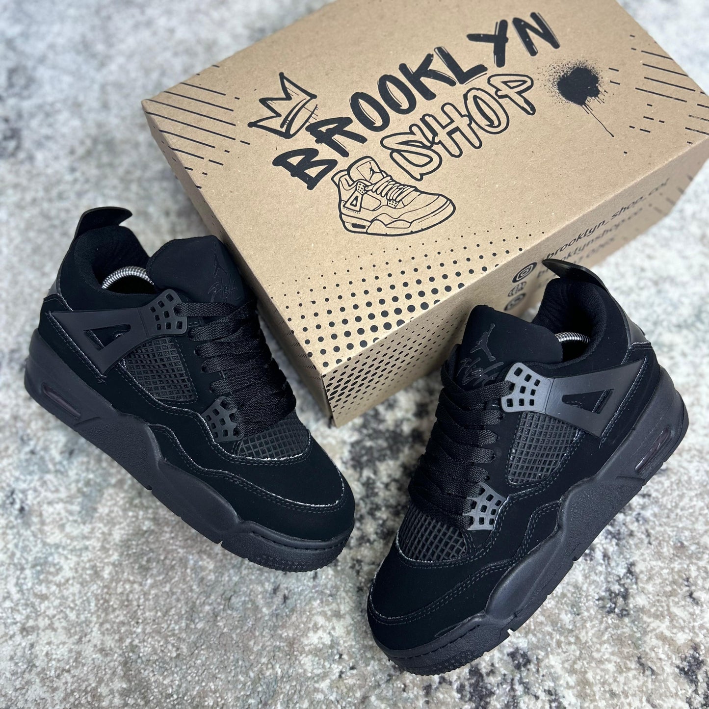 RETRO 4 - TODA NEGRA