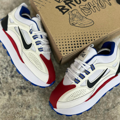 NIKE BAILLELI - ROJO/AZUL