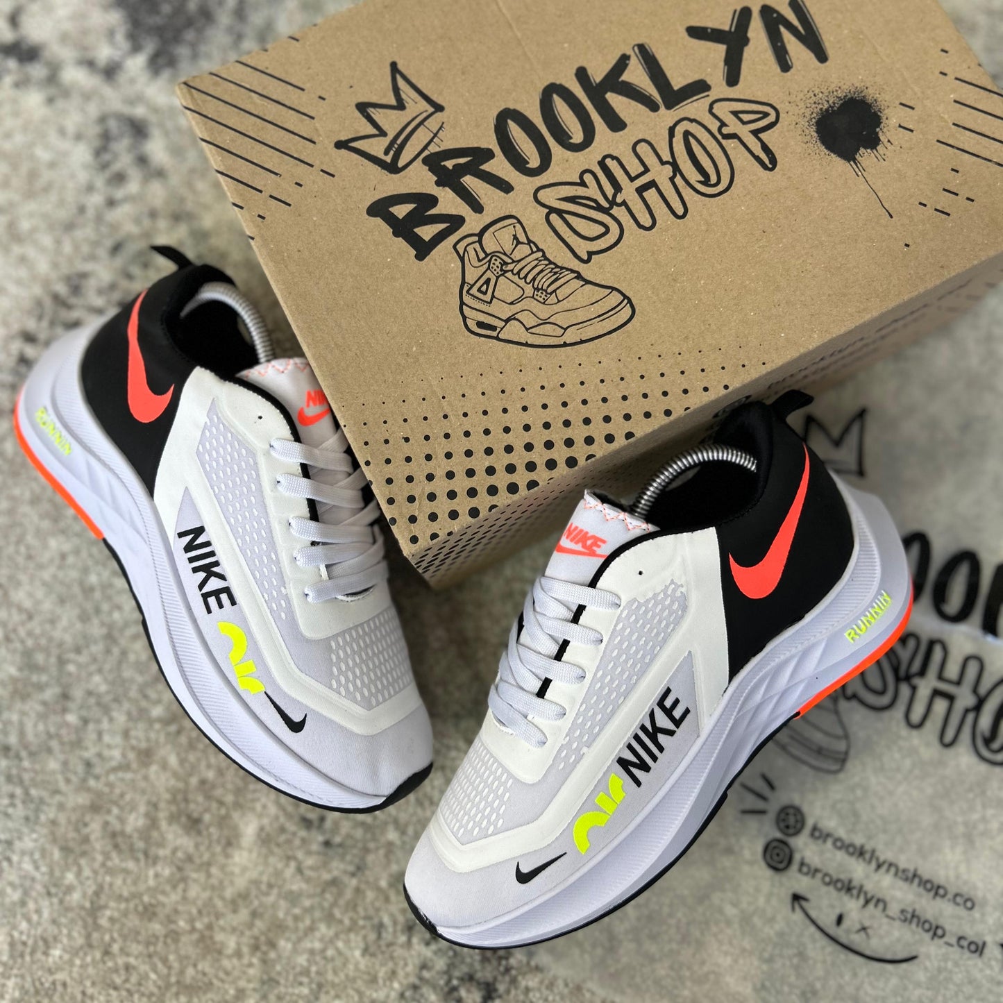 NIKE AIR RUN
