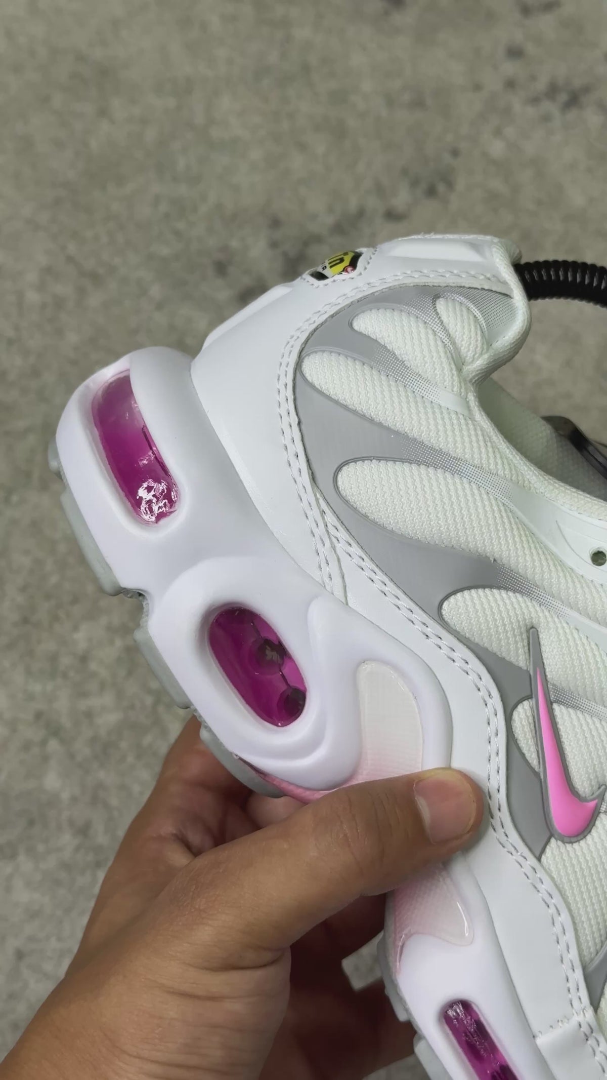 NIKE TN - PINK RISE (AAA)